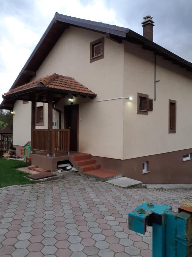 Home Away From Home Ilidza Exterior photo